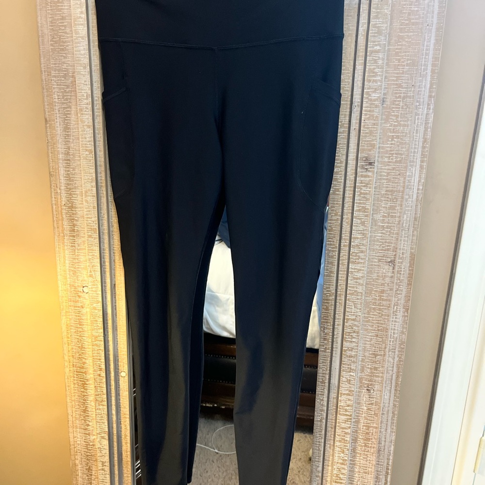 Old Navy Women's Black Leggings